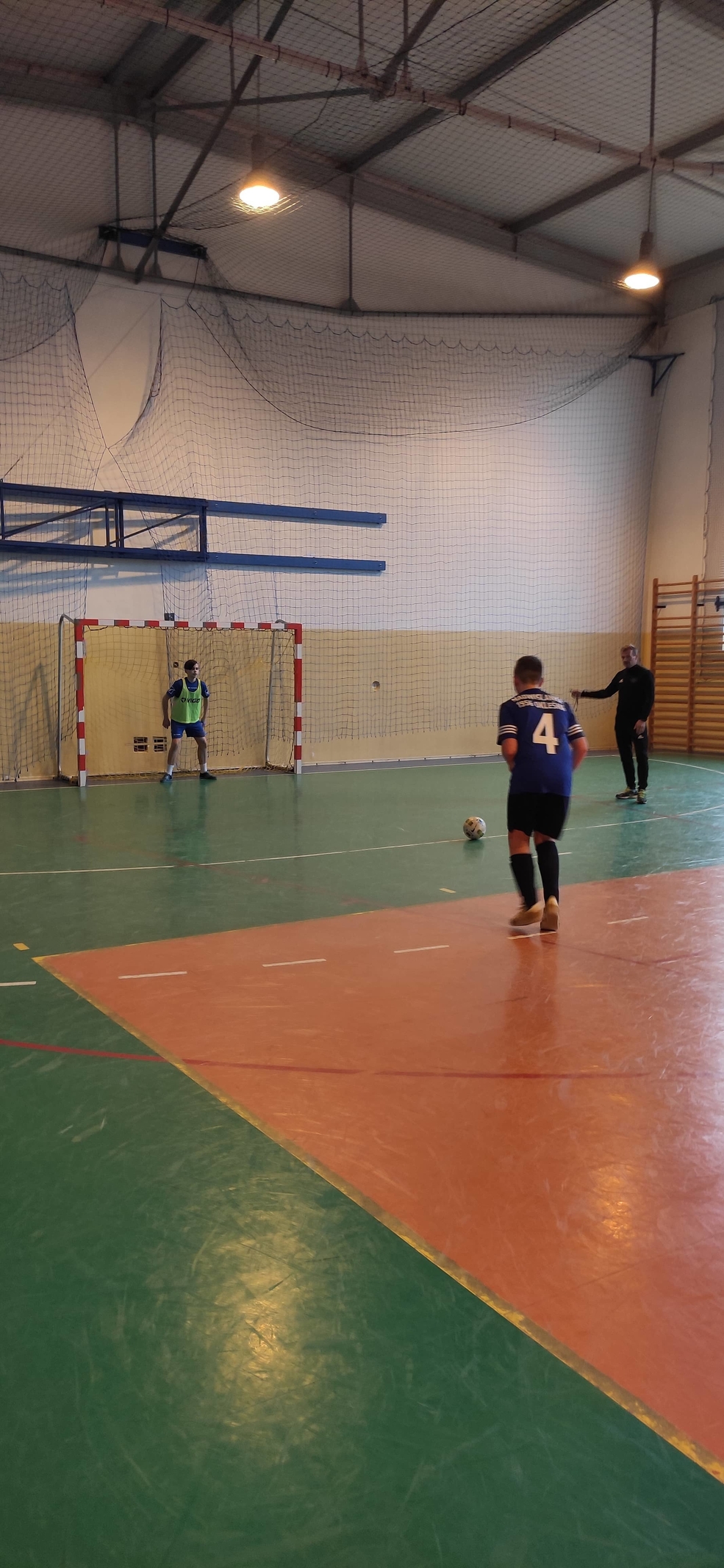 Turniej Piłki Nożnej Halowej LSO Dekanatu Babice rozegrany w Regulicach pod patronatem ks. Dziekana Jana Molandy.